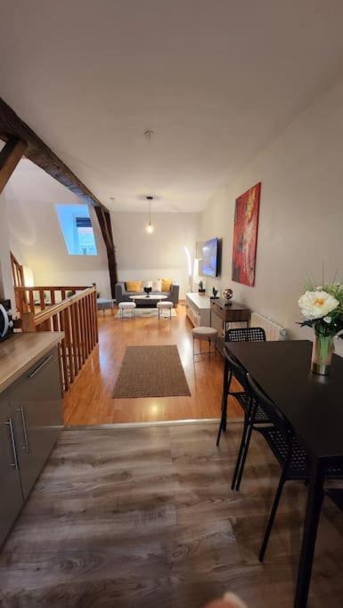 Grand Duplex Du Beffroi Apartment Douai Exterior photo